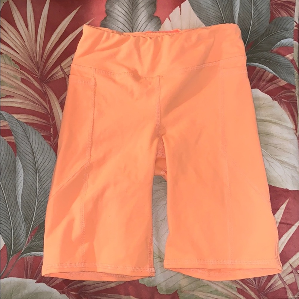 Urban Outfitters Biker Shorts 🩳 orange